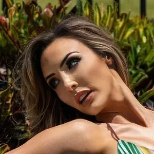 Cassie Lee & Jessica Mckay