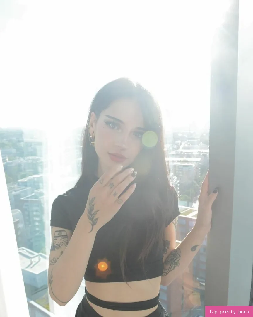 Cata.leyah - Photo #30