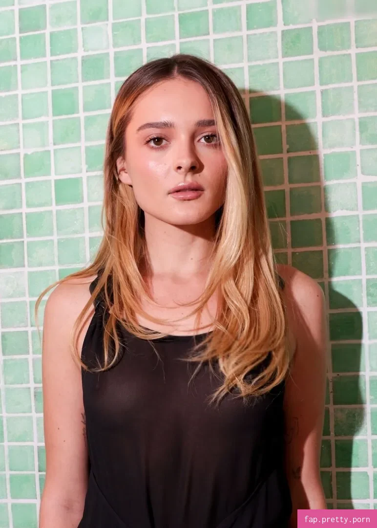 Charlotte Lawrence - Photo #95