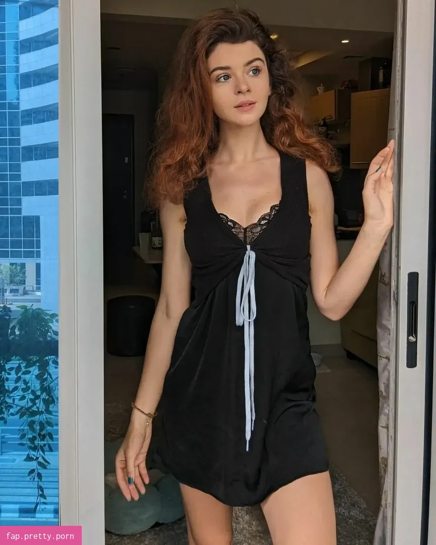 Chloe Lockley - Photo #64