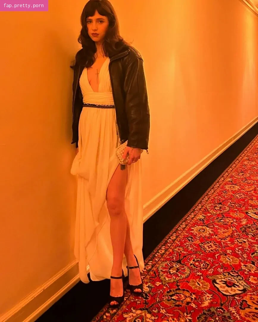 Clairo - Photo #40