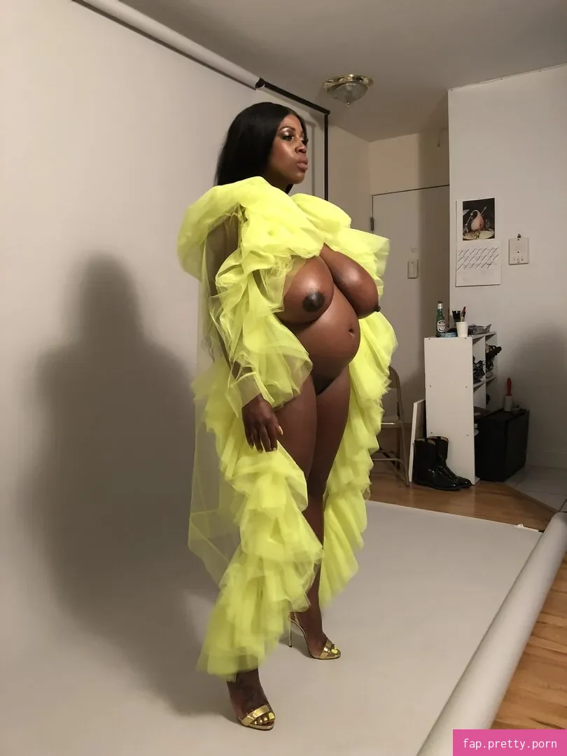 clubmaseratixxx - Photo #04
