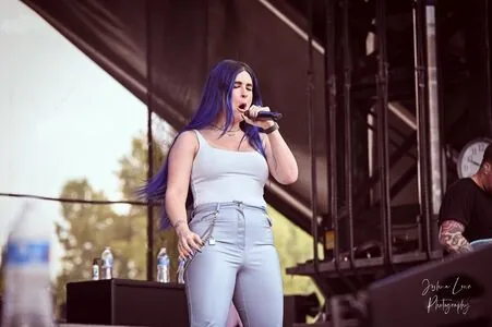 Courtney LaPlante