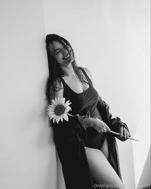curvy_lady_me
