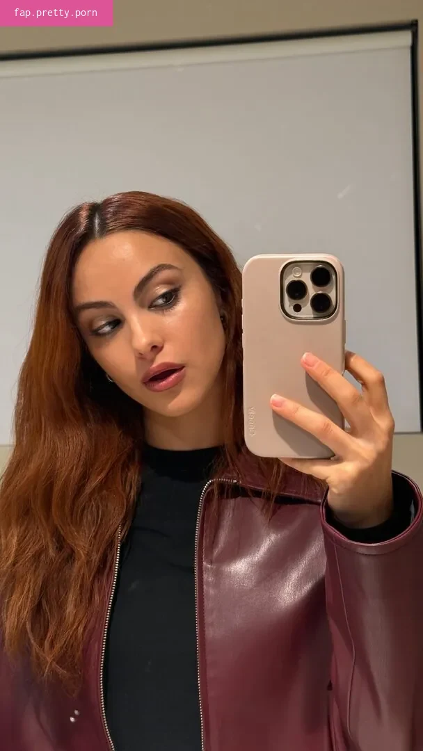 Camila Mendes - Photo #54