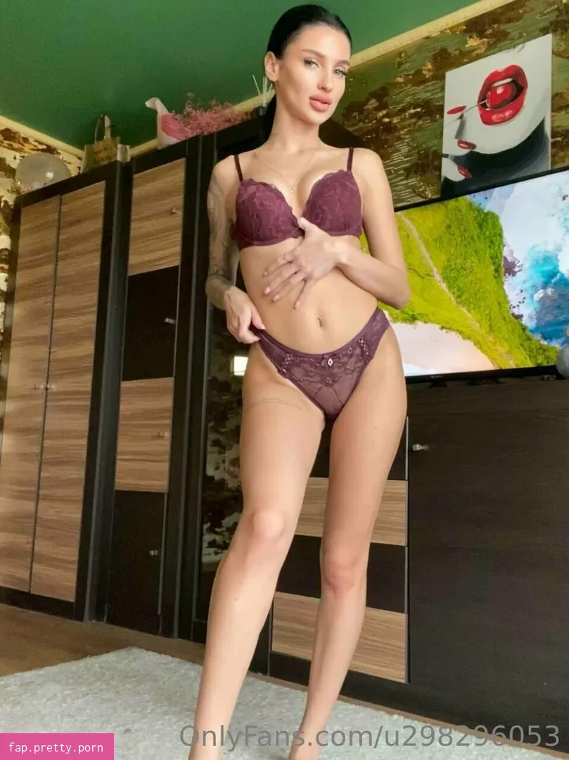 charming_megan - Photo #65