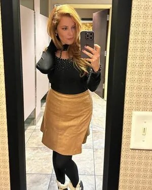 Chrissie Mayr