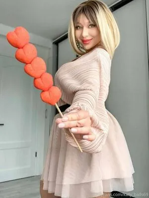curvy_model_kate