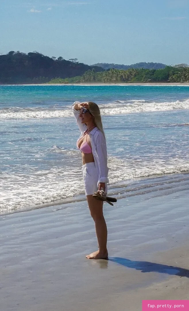 Celine Nadolny - Photo #10
