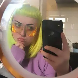 chloe_nsfw