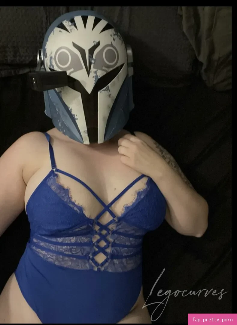 Curvy Nerd Penny - Photo #27