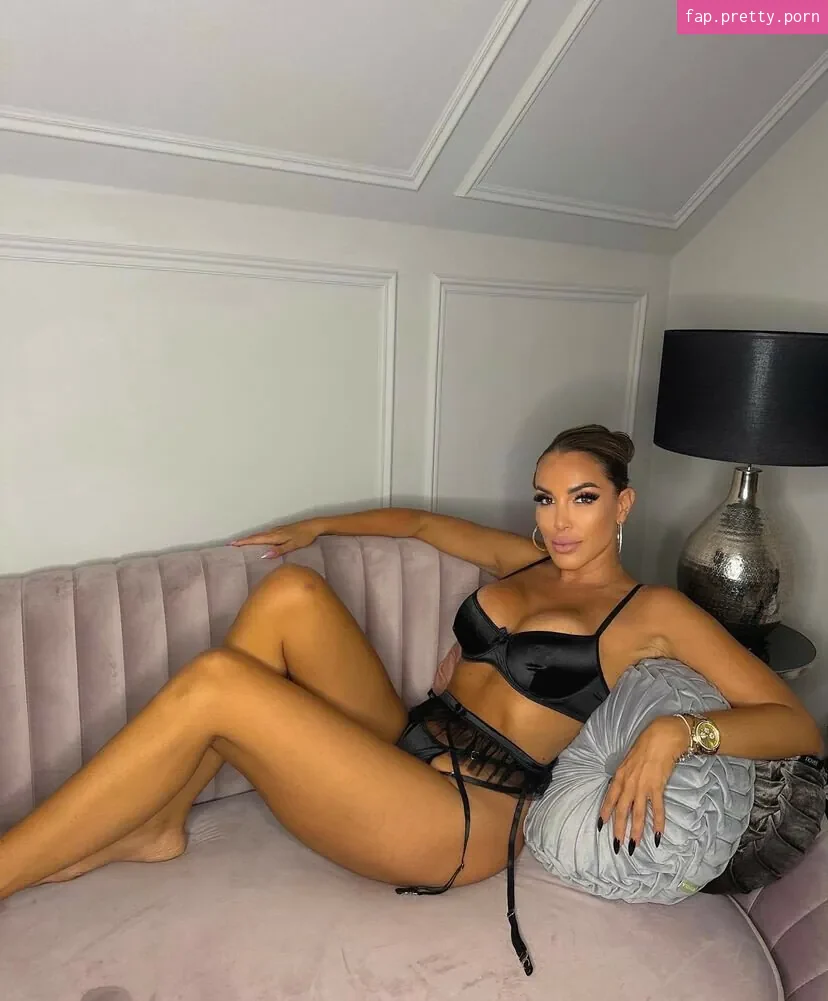 Carmen Osovnikar - Photo #02