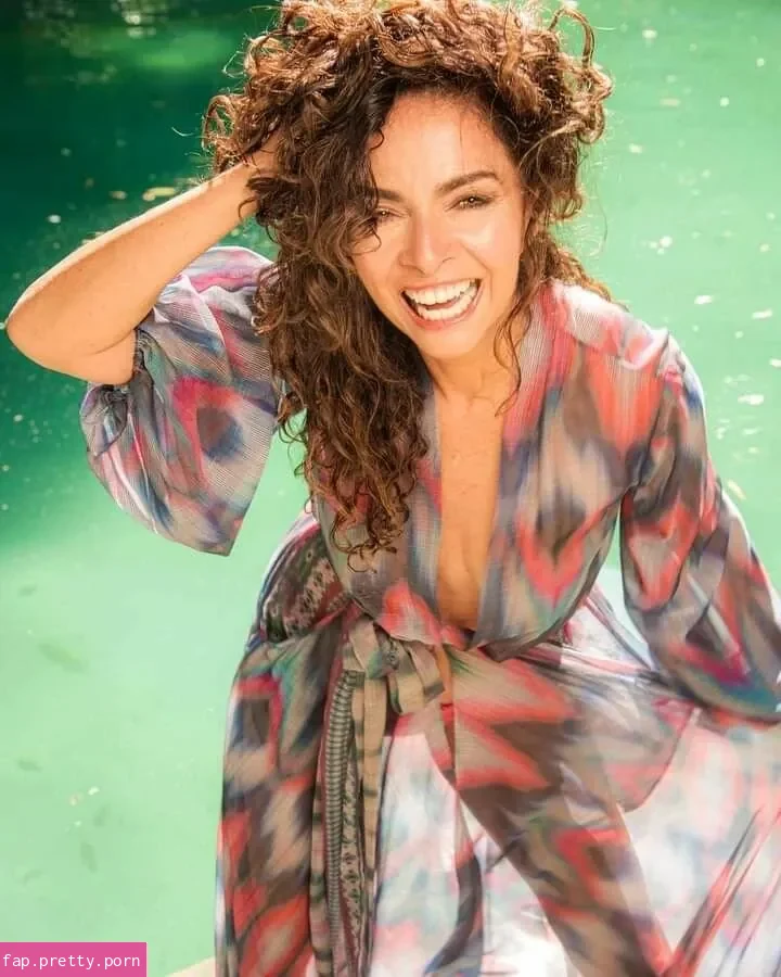 Claudia Ohana - Photo #56