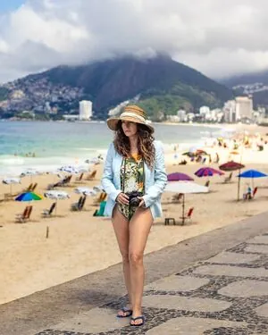 Claudia Ohana