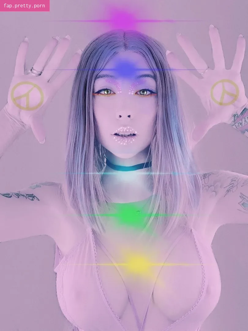 CoconutKitty - Photo #01