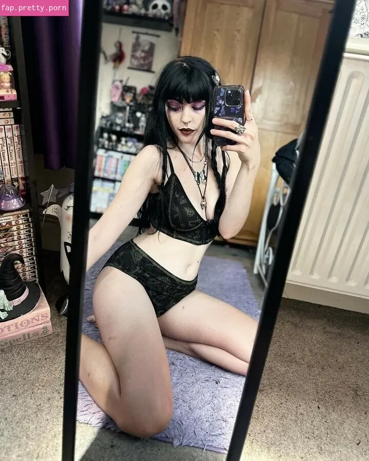 Coffeeprincessxo - Photo #07