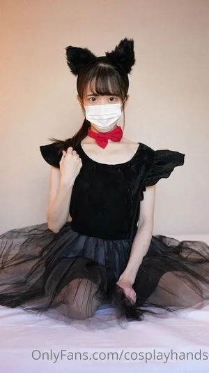 cosplayhands
