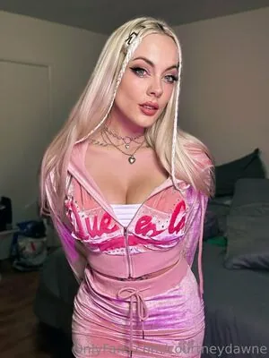 courtneydawne
