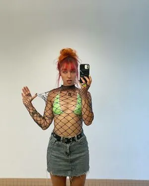 Cami Petyn