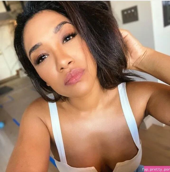 Candice Patton - Photo #18