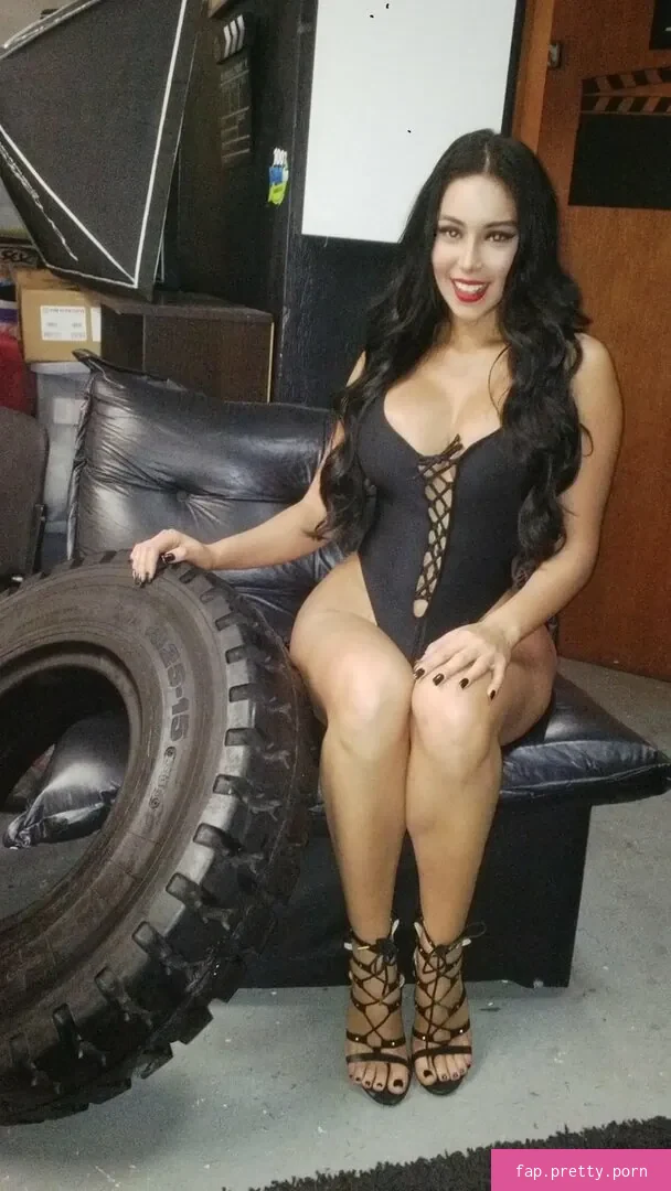 Carolina Petkoff - Photo #38