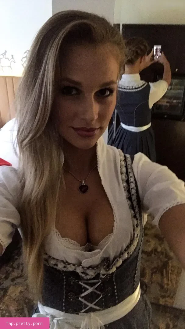 Carolina Peukmann - Photo #59