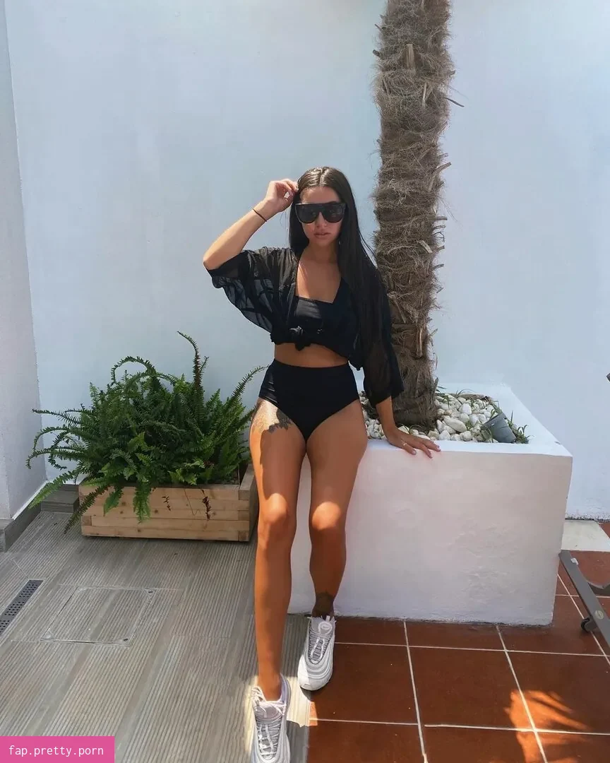 Chloe Reynolds - Photo #57