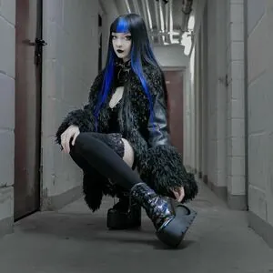 CreepyCassy
