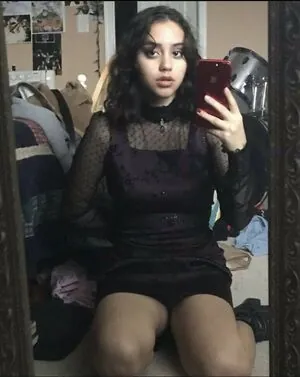 crosseyedivy