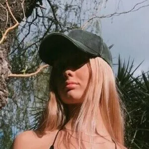 Cande Simoneit