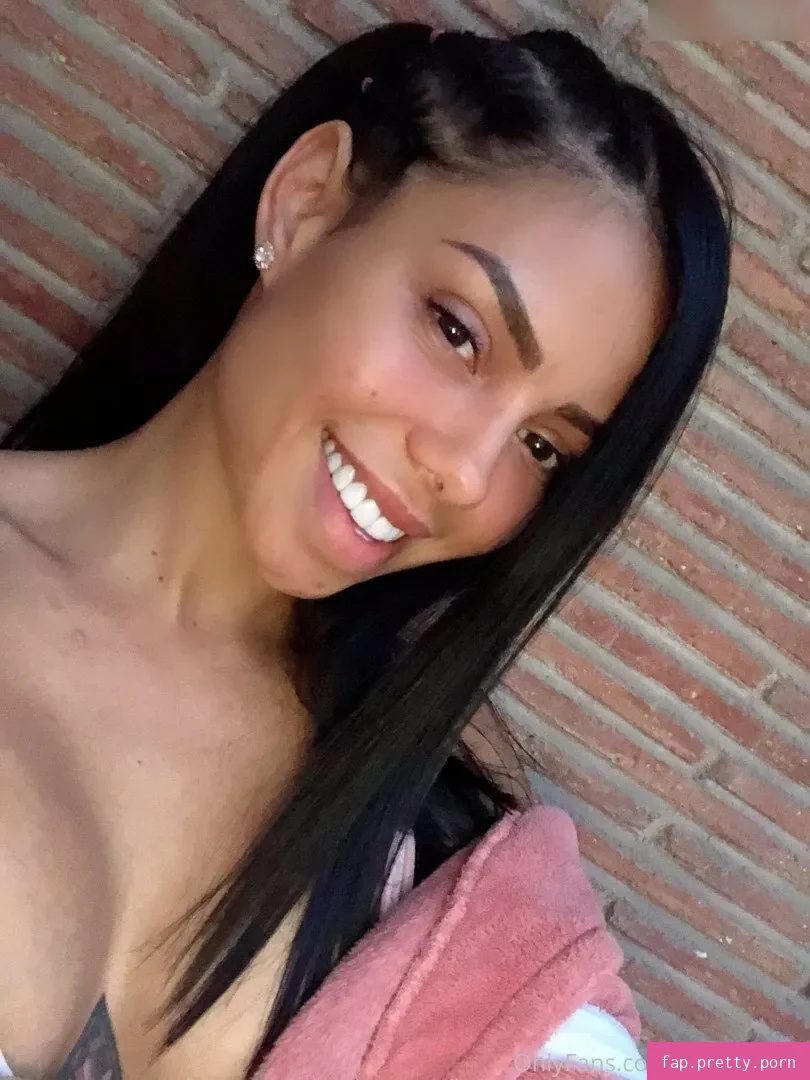 Canela Skin - Photo #32