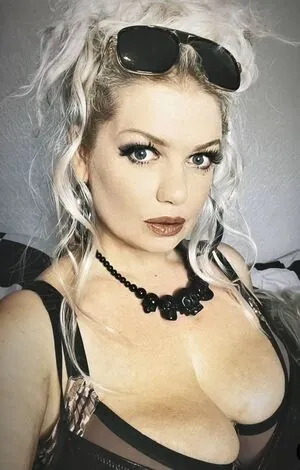 Catherin Sharpies