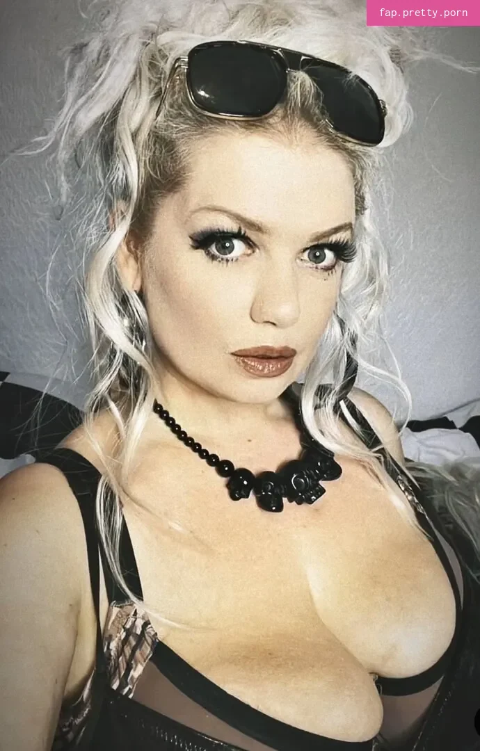 Catherin Sharpies - Photo #21