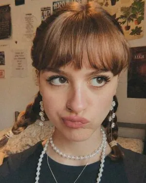 Chloe Slater