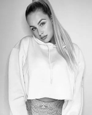 Courtney Steadman