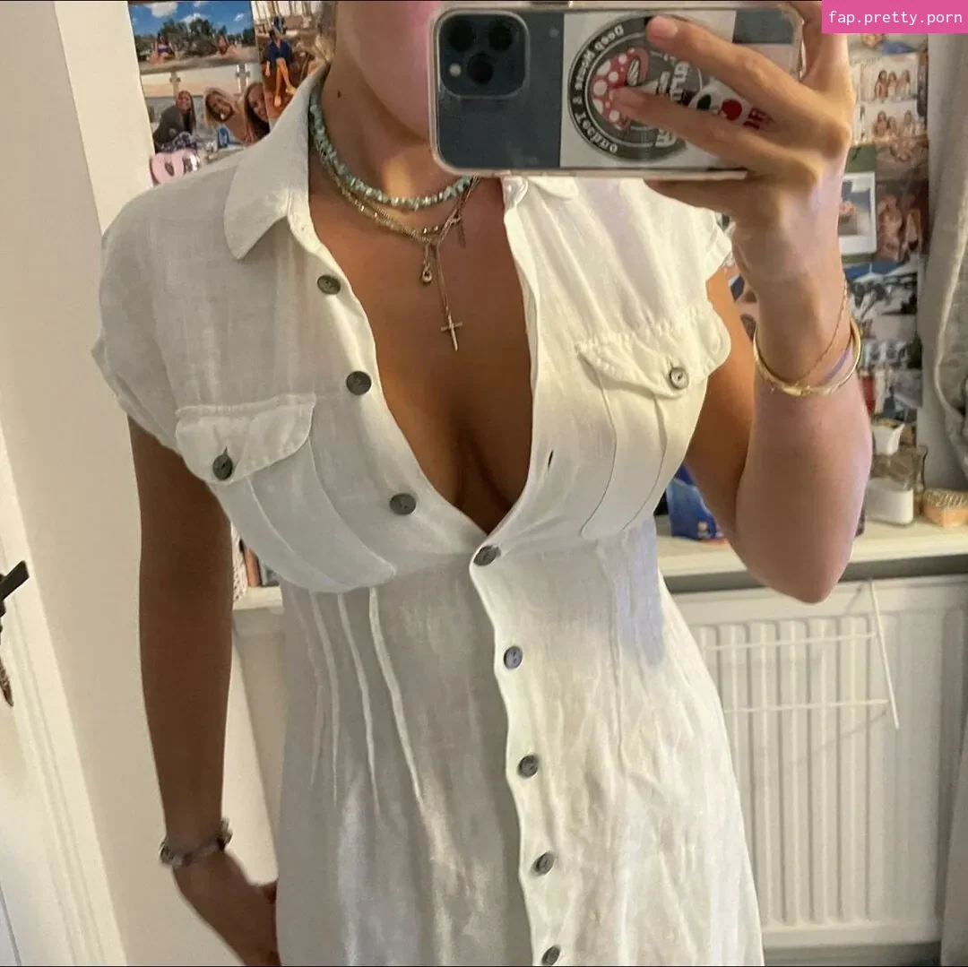 Claudia Taylor - Photo #05