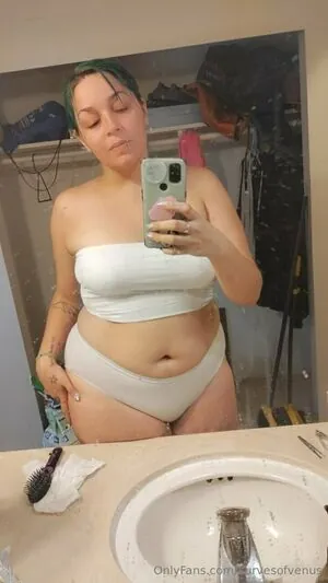 curvesofvenus