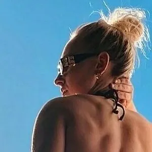 Curvvyfit