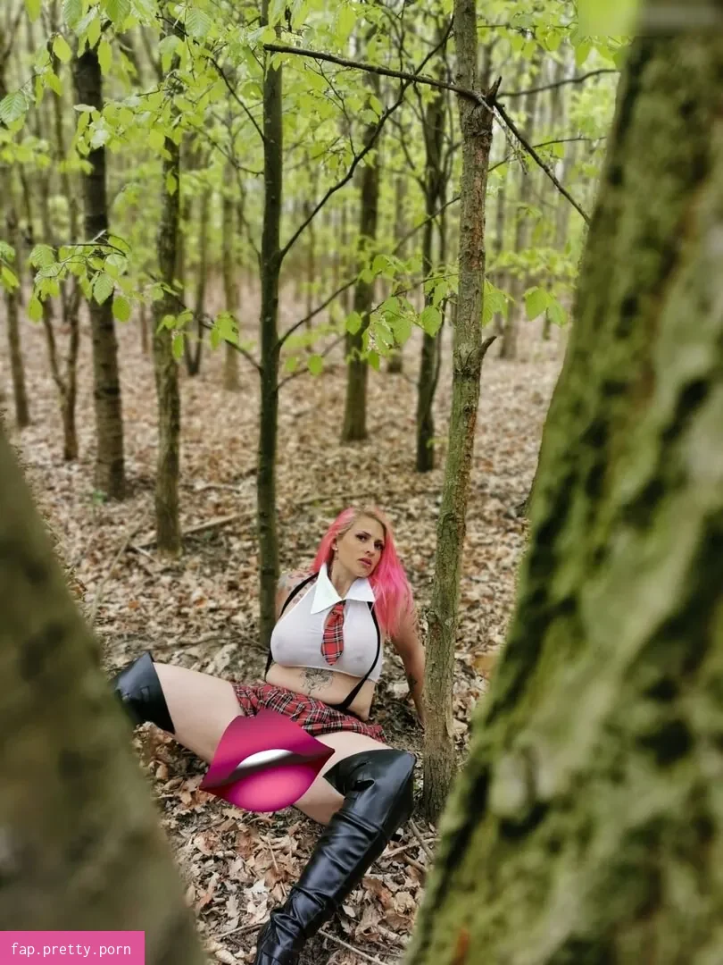 Curvyanni - Photo #39