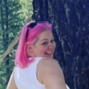 curvyblondebombshell420