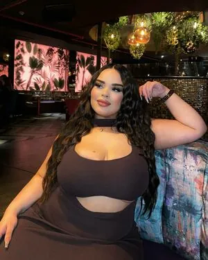 Curvyexoticaa