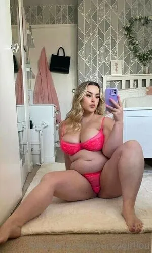 curvygirllou