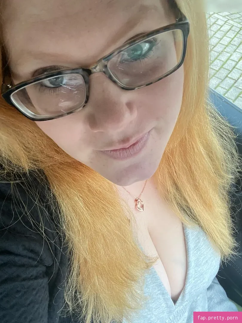 CurvyLeo93 - Photo #83