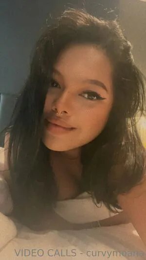 curvymoanaaa