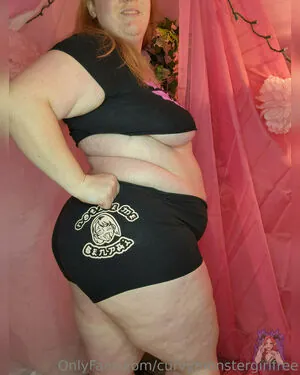 curvymonstergirlfree