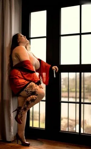 Curvyvanni