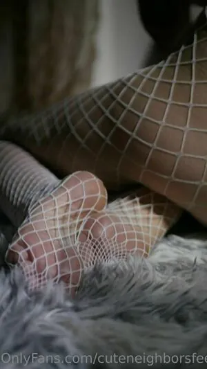 cuteneighborsfeet