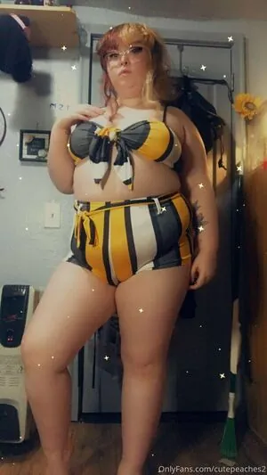 cutepeaches2
