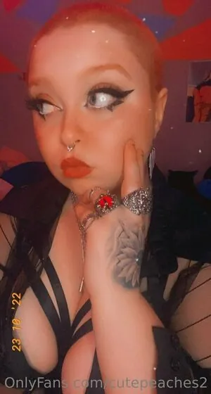 cutepeaches2