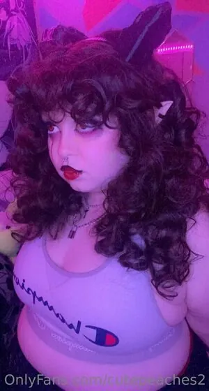 cutepeaches2